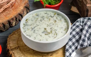 Yoğurt çorbası nasıl yapılır? Yoğurt çorbası kaç kalori?